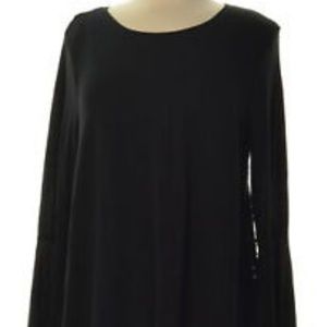 NWT Olivia & Grace Top Knit Size M